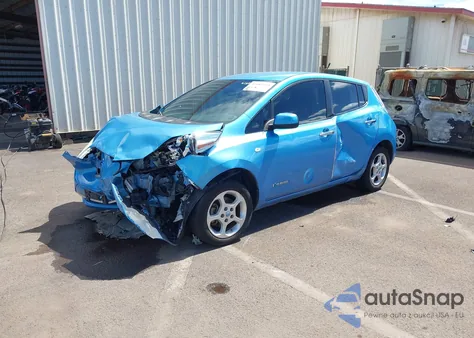 2011 Nissan Leaf Sv z USA, uszkodzony, nr VIN JN1AZ0CPXBT001082